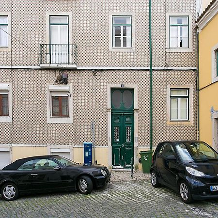 Lovelystay - Cozy 3Bdr Apartment In Estrela Lisbon Bagian luar foto