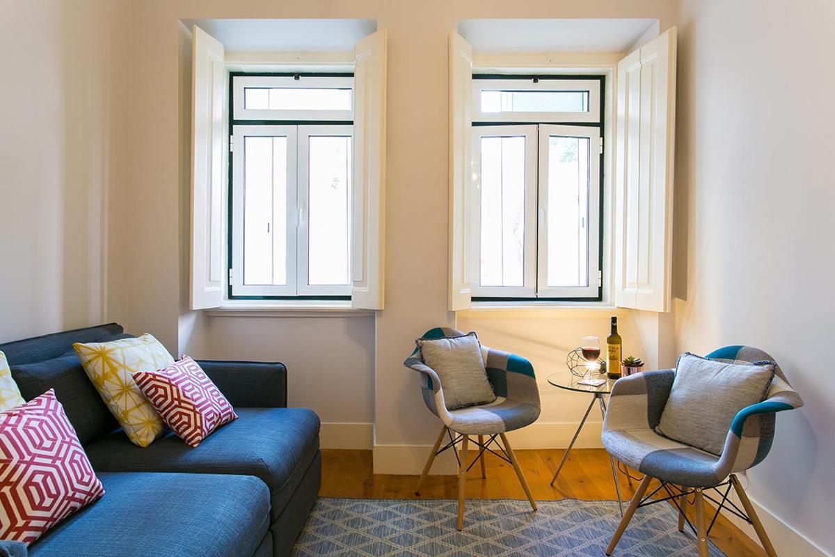 Lovelystay - Cozy 3Bdr Apartment In Estrela Lisbon Bagian luar foto